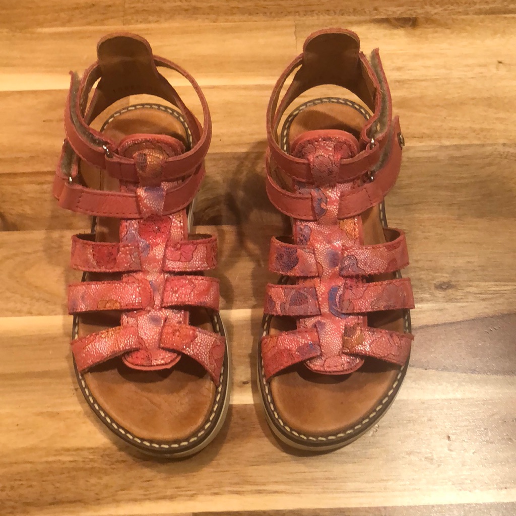 Girls Sandals Size 30 Eur